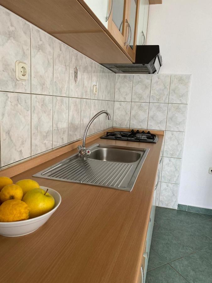 The Ana Apartments Komiža Extérieur photo