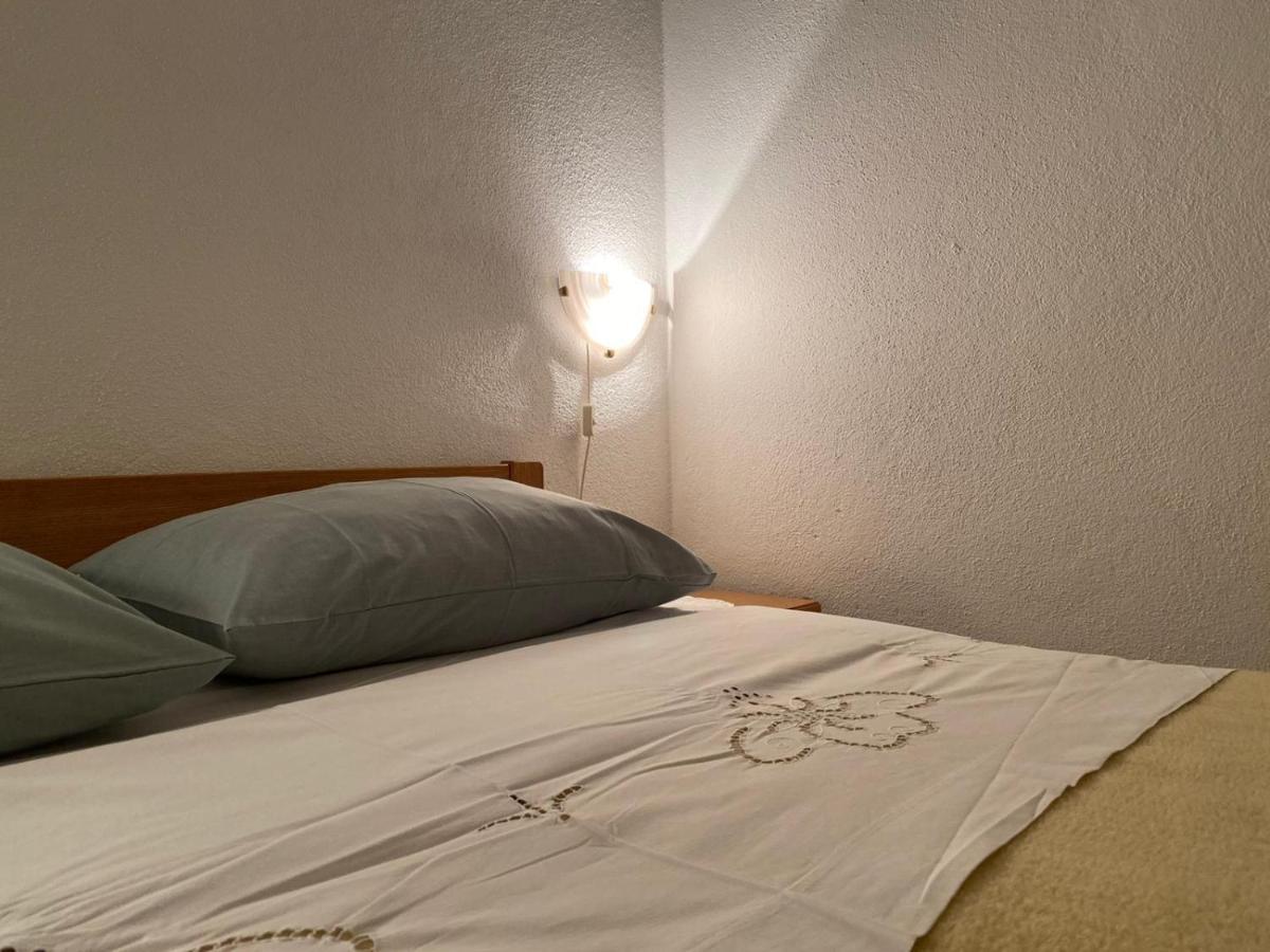 The Ana Apartments Komiža Extérieur photo